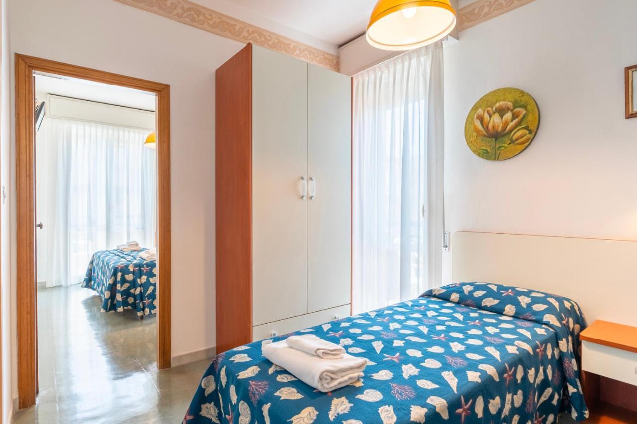 Hotel Milanese Rimini Eksteriør bilde